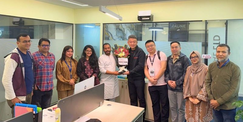 Strengthening Global Partnership with Yingkai Garment Accessories Group